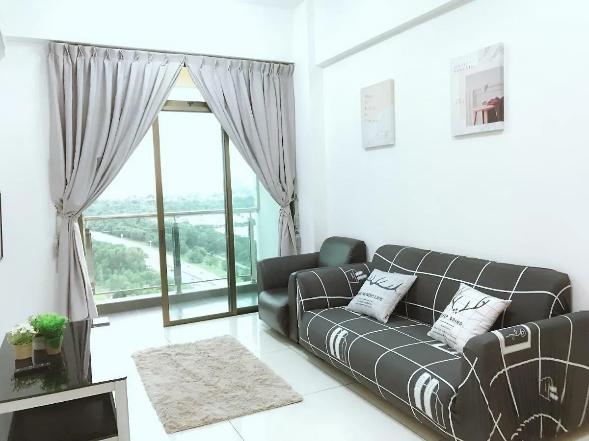 Bukit Indah @ Nusa Bestari / 5Min Aeon Cozy Homestay 3Br 6Pax Johor Bahru 0*,