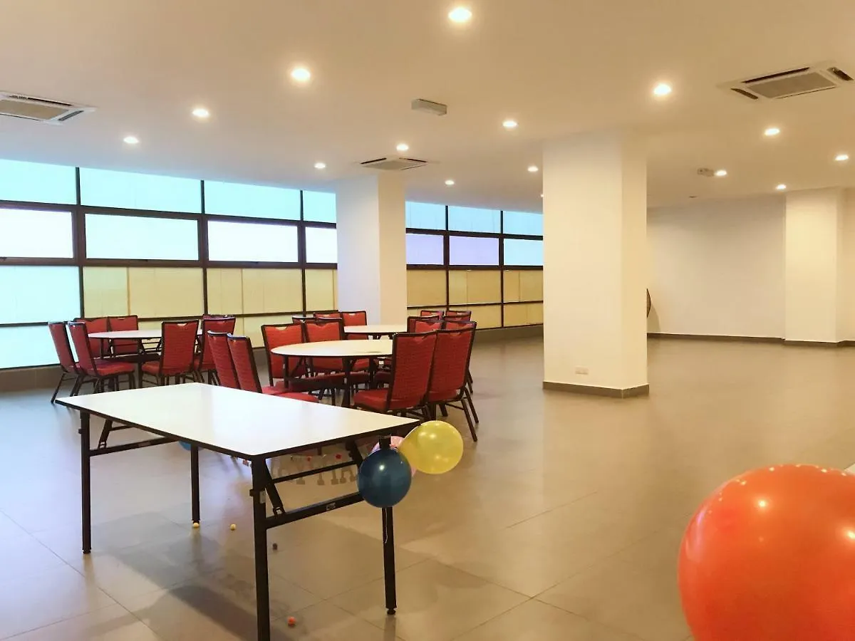 Bukit Indah @ Nusa Bestari / 5Min Aeon Cozy Homestay 3Br 6Pax Johor Bahru Apartment
